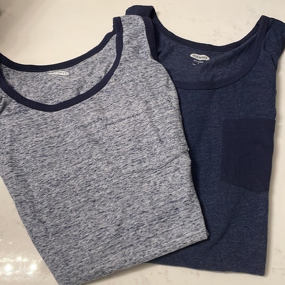 Set of 2 Men's Old Navy soft wash tank tops - Size large, color Blue - Picture 9 of 9